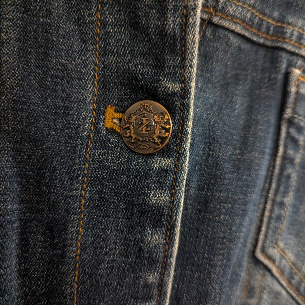 Izod Women's Blue Jean Jacket - Picture 3 of 7